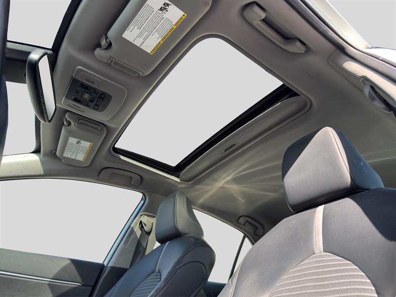 toyota Camry Hybrid 2024 - 11