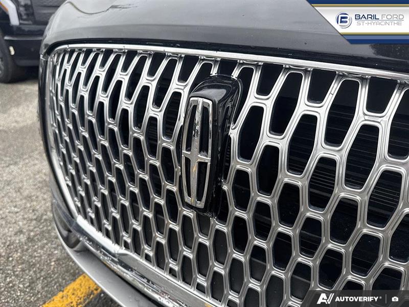 lincoln Corsair 2023 - 8