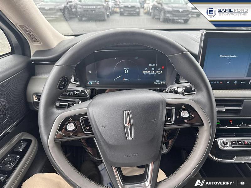 lincoln Corsair 2023 - 12