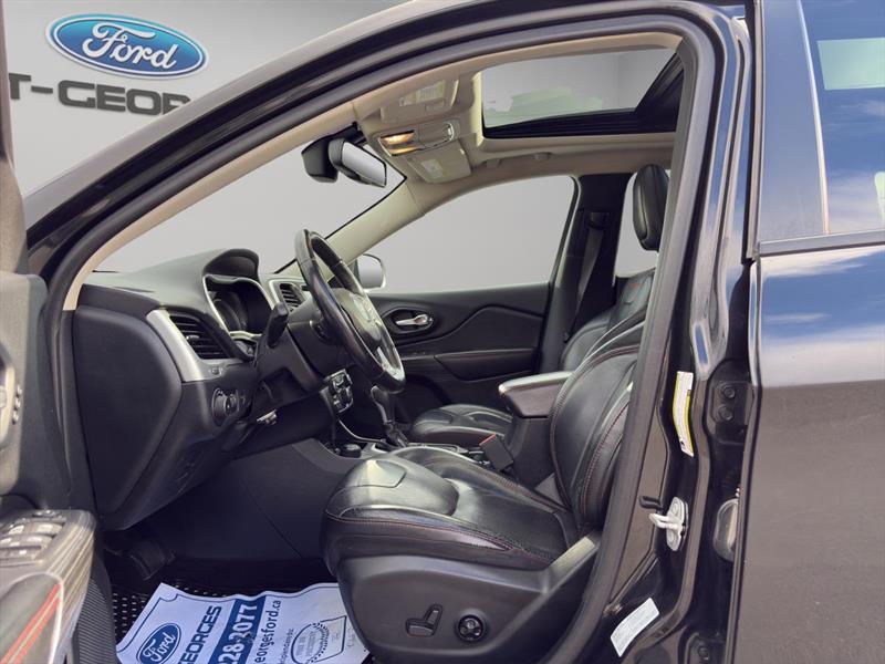 jeep Cherokee 2016 - 9