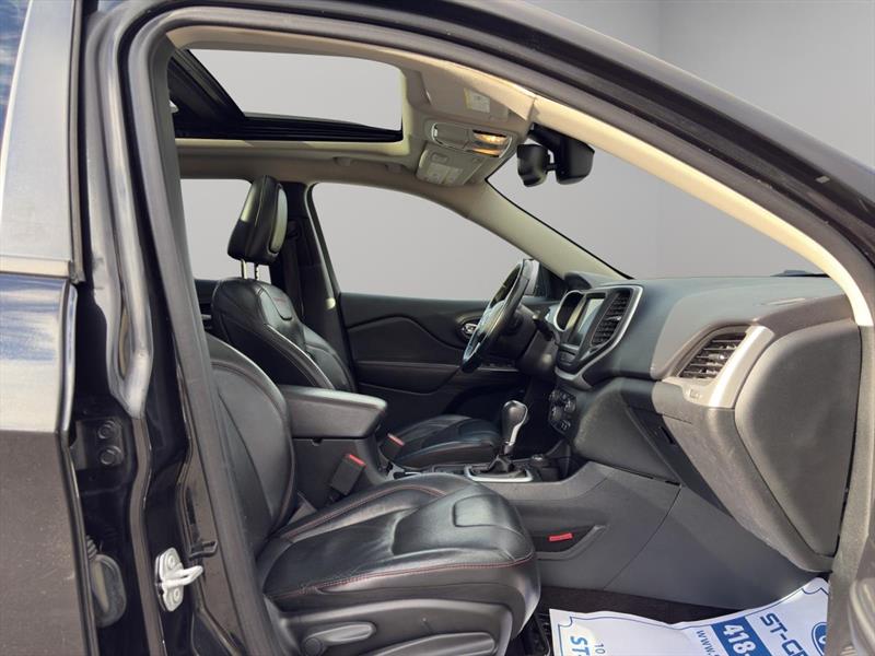 jeep Cherokee 2016 - 15