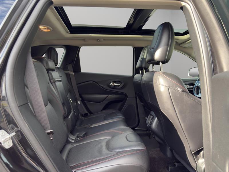 jeep Cherokee 2016 - 16