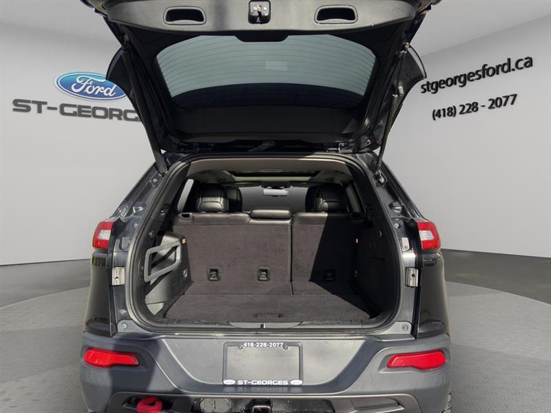 jeep Cherokee 2016 - 17