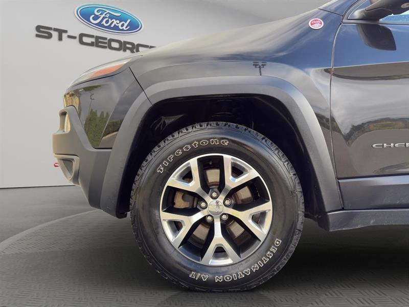 jeep Cherokee 2016 - 18