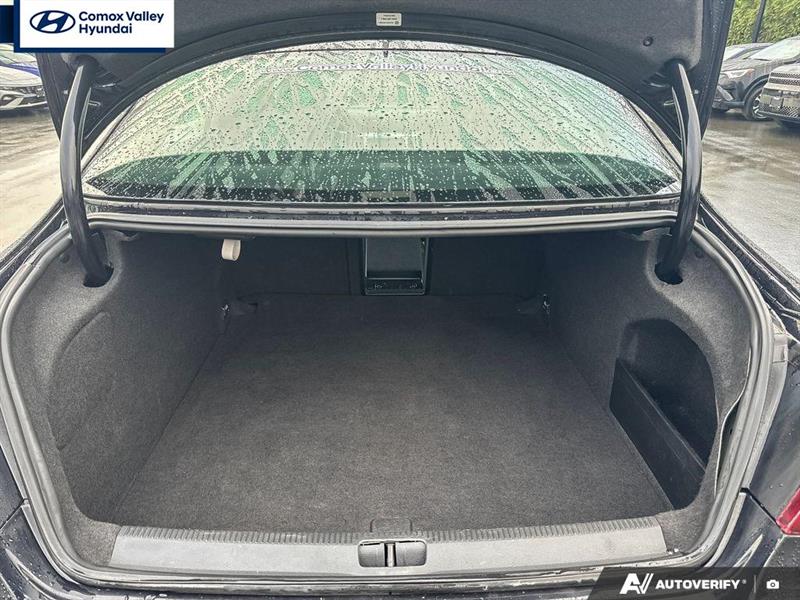 volkswagen Passat 2011 - 21