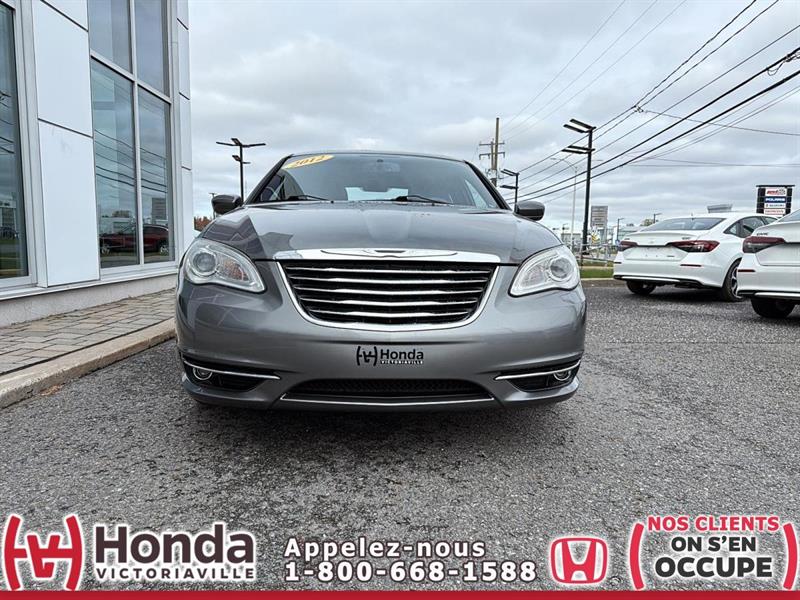 chrysler 200 2012 - 4