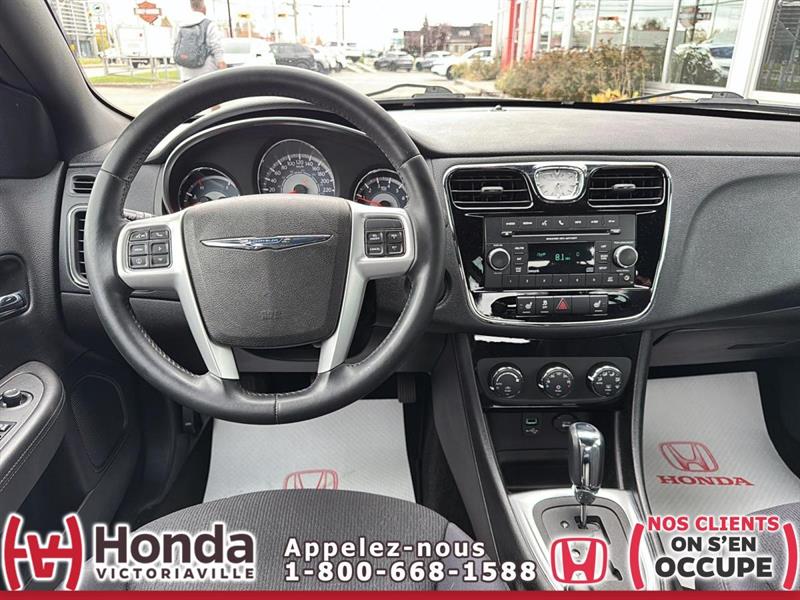 chrysler 200 2012 - 8