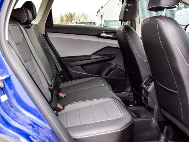 volkswagen Taos 2023 - 15