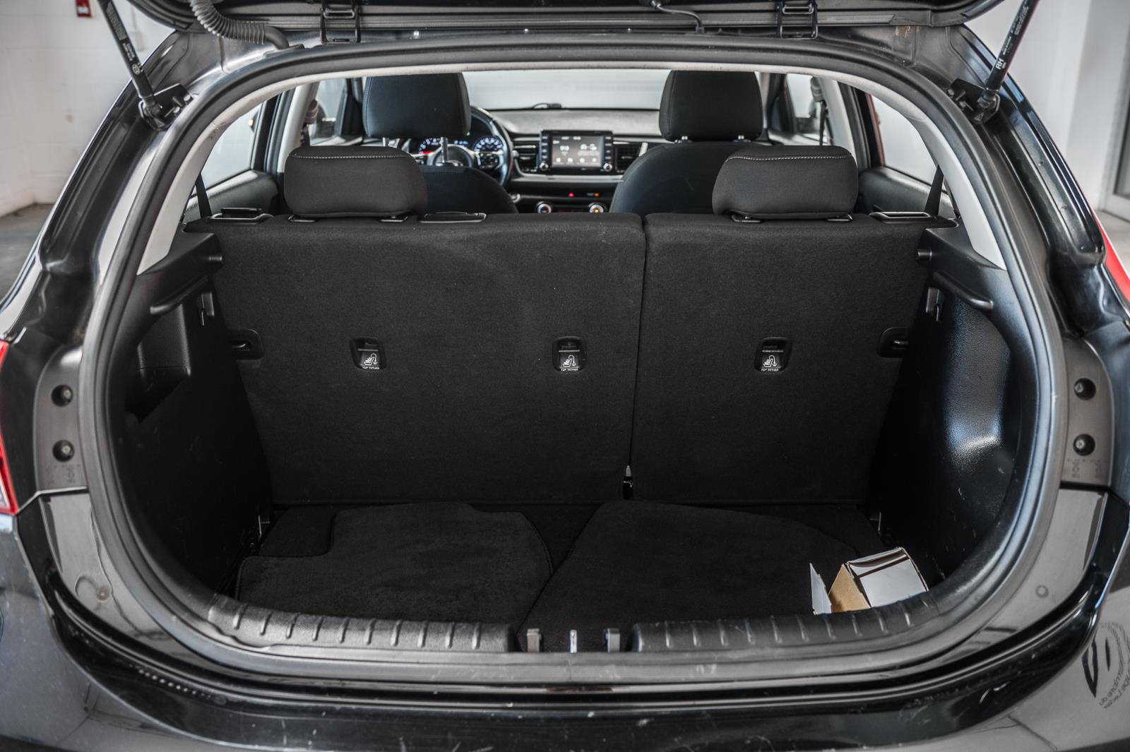 kia Rio 5-door 2018 - 20