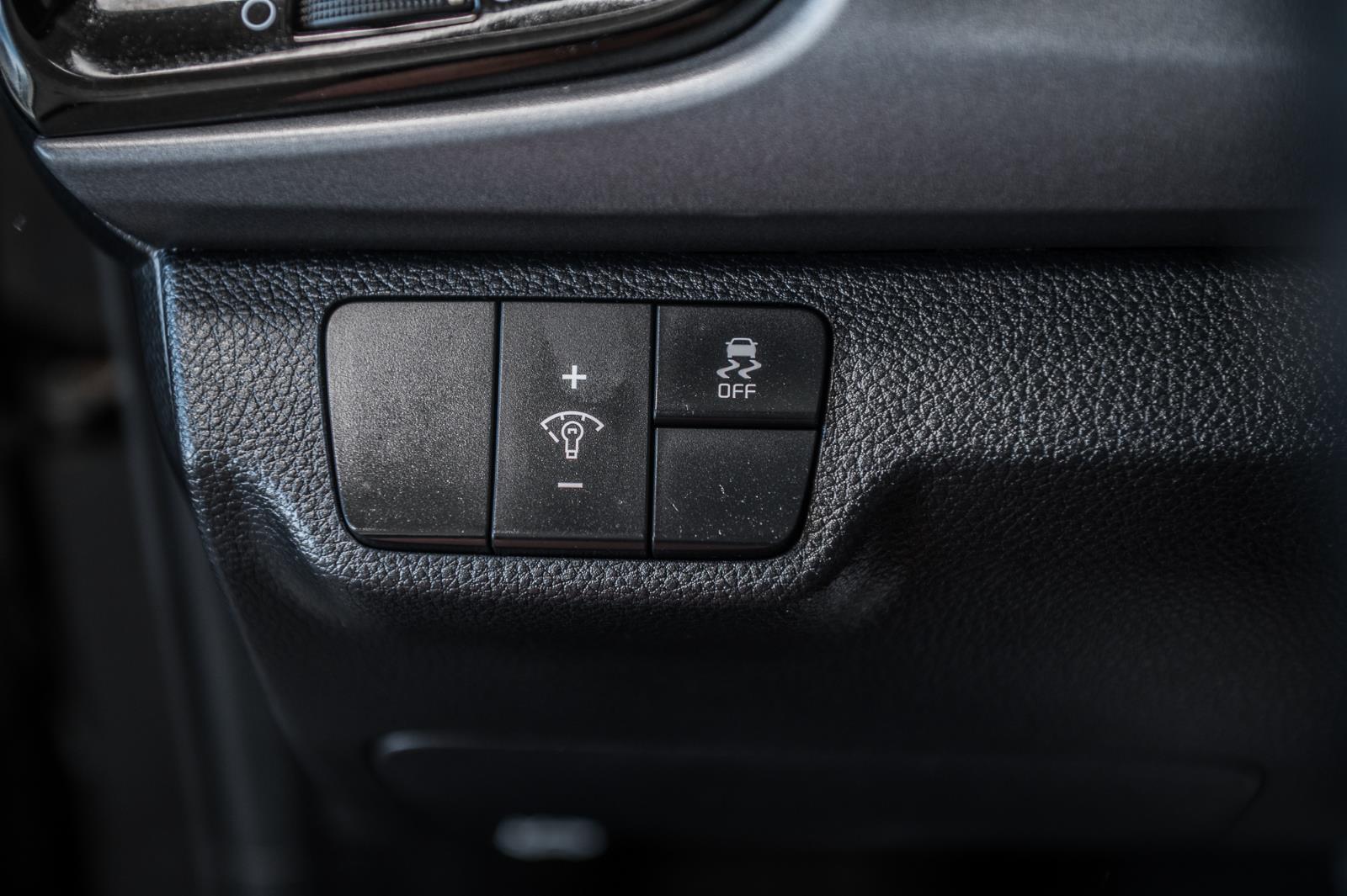 kia Rio 5-door 2018 - 24