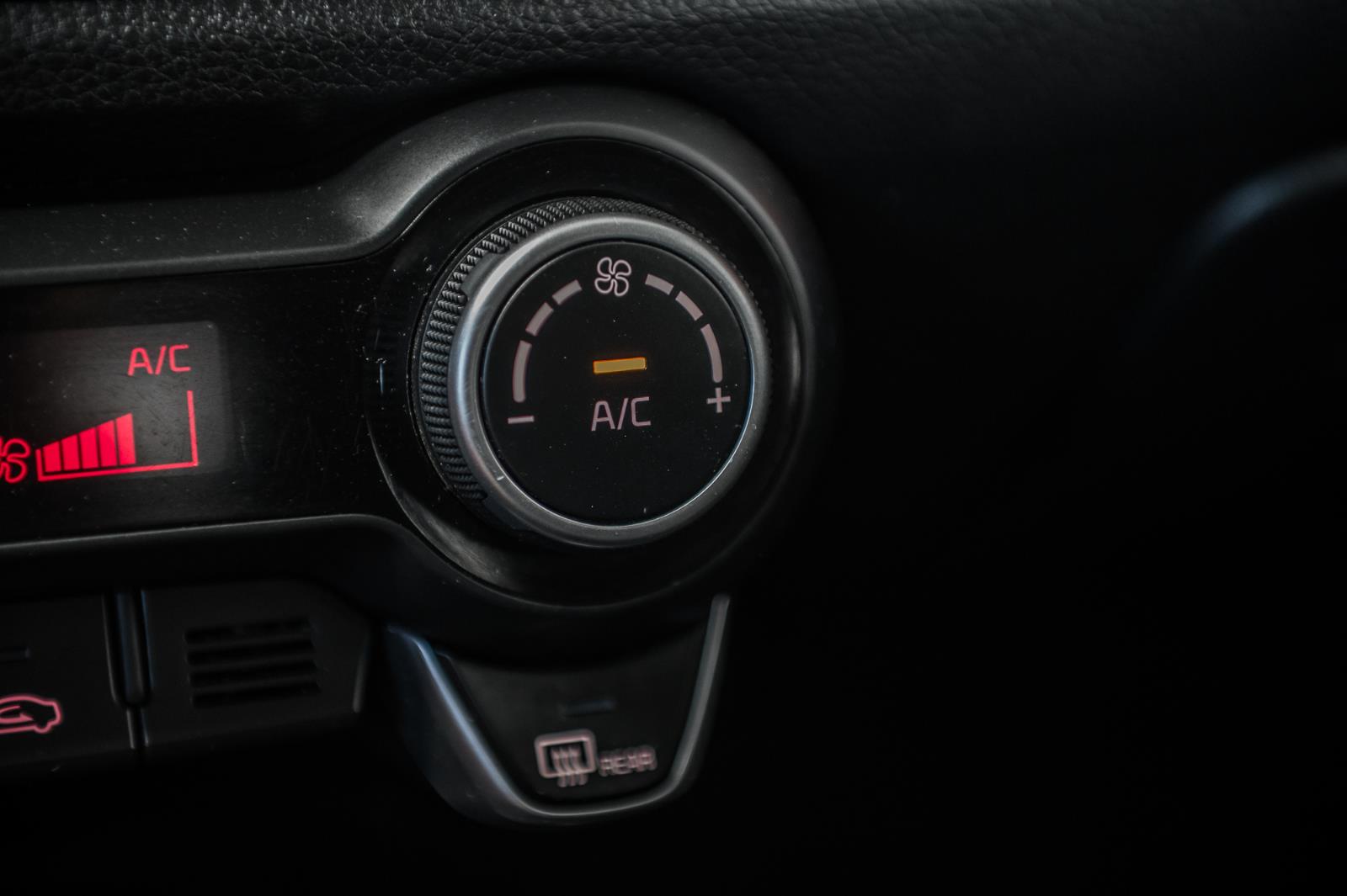 kia Rio 5-door 2018 - 31