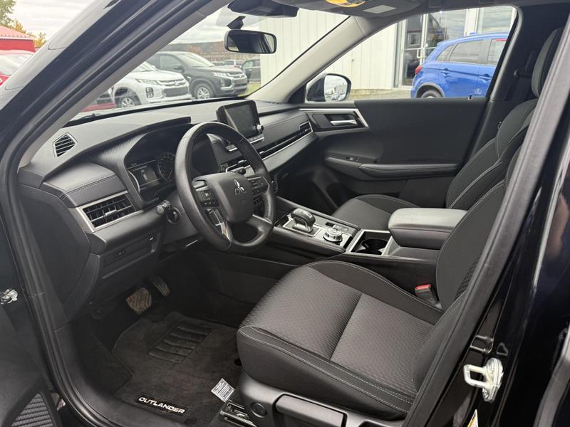 mitsubishi Outlander 2024 - 12