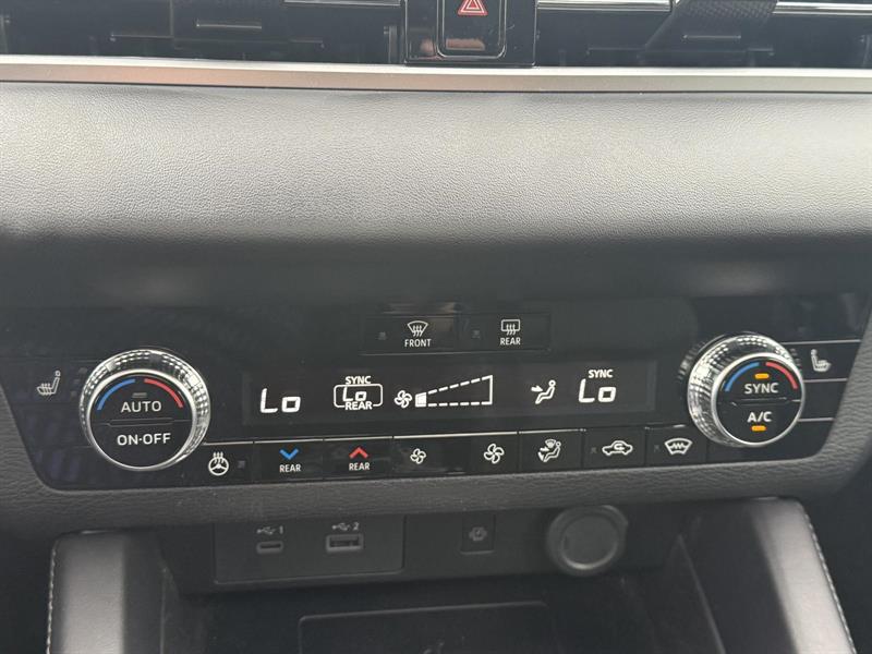 mitsubishi Outlander 2024 - 17