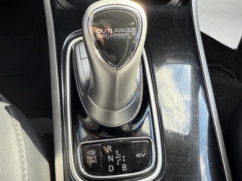 mitsubishi Outlander PHEV 2022 - 17