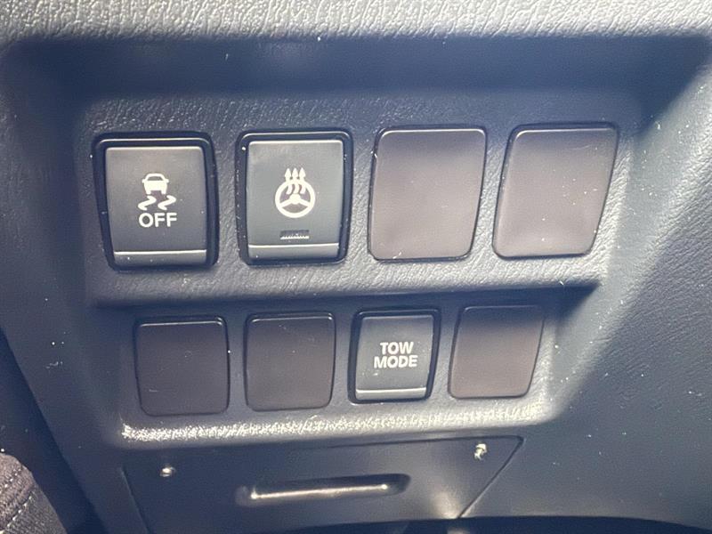 nissan Pathfinder 2017 - 13