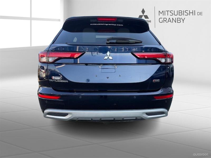 mitsubishi Outlander 2022 - 6