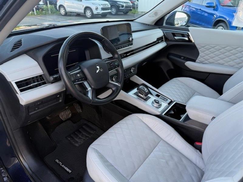 mitsubishi Outlander 2022 - 10