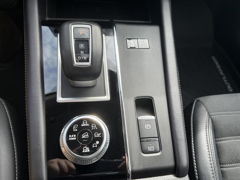 mitsubishi Outlander 2024 - 15