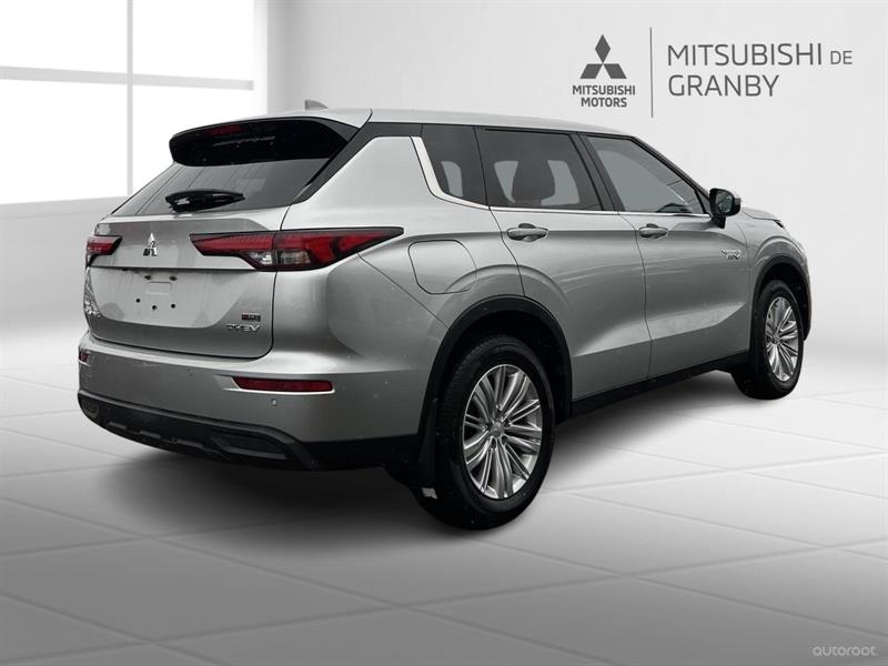 mitsubishi Outlander 2025 - 5