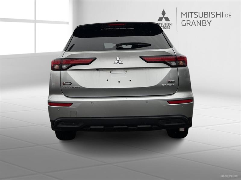 mitsubishi Outlander 2025 - 6