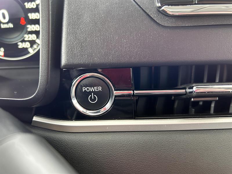 mitsubishi Outlander 2025 - 14