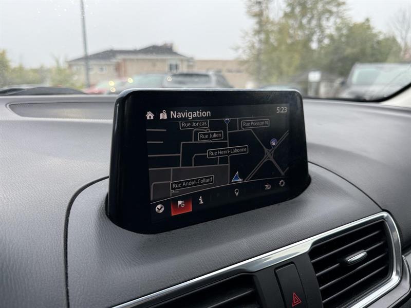 mazda Mazda3 2018 - 18
