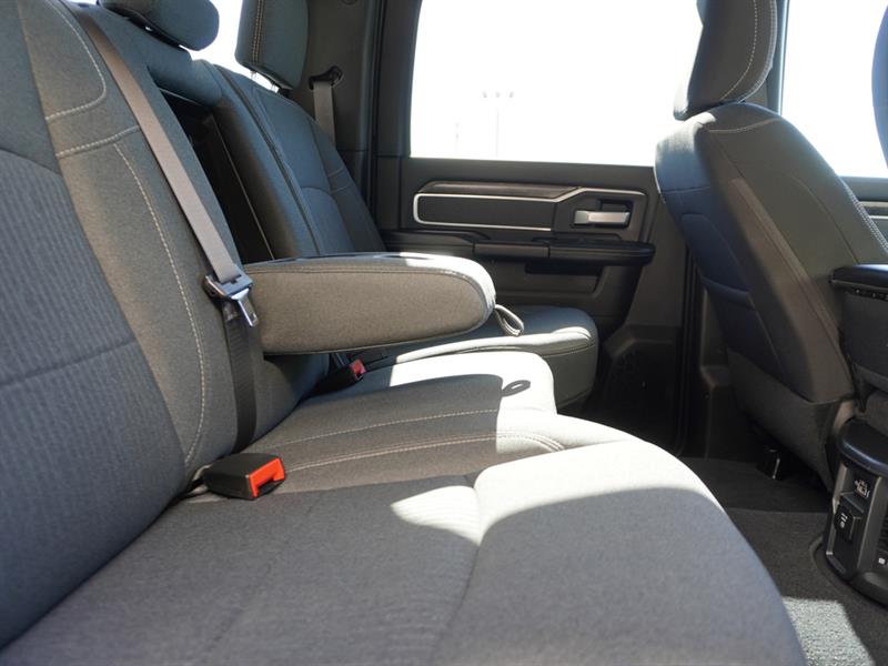 dodge Ram 3500 2022 - 12