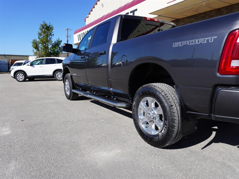 dodge Ram 3500 2022 - 14