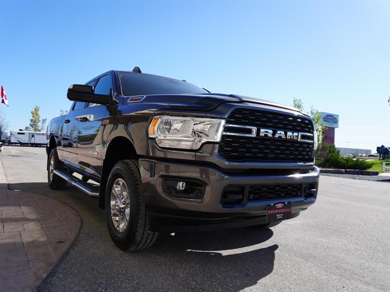 dodge Ram 3500 2022 - 26