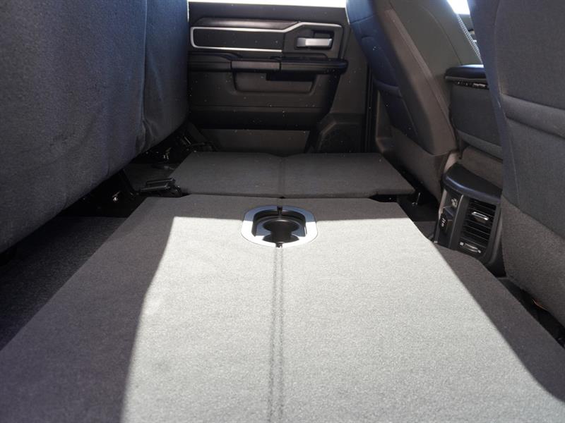 dodge Ram 3500 2022 - 42