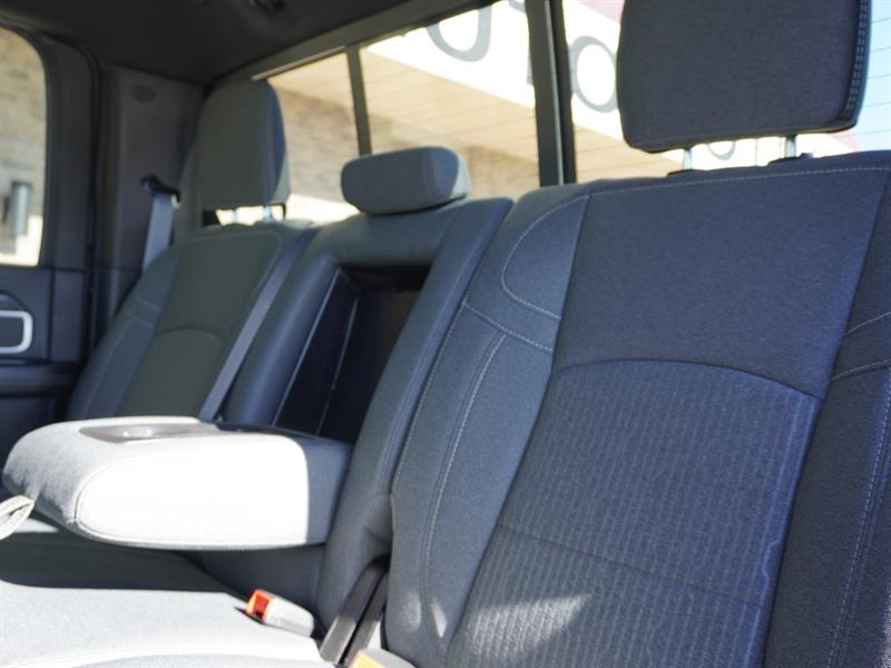 dodge Ram 3500 2022 - 44