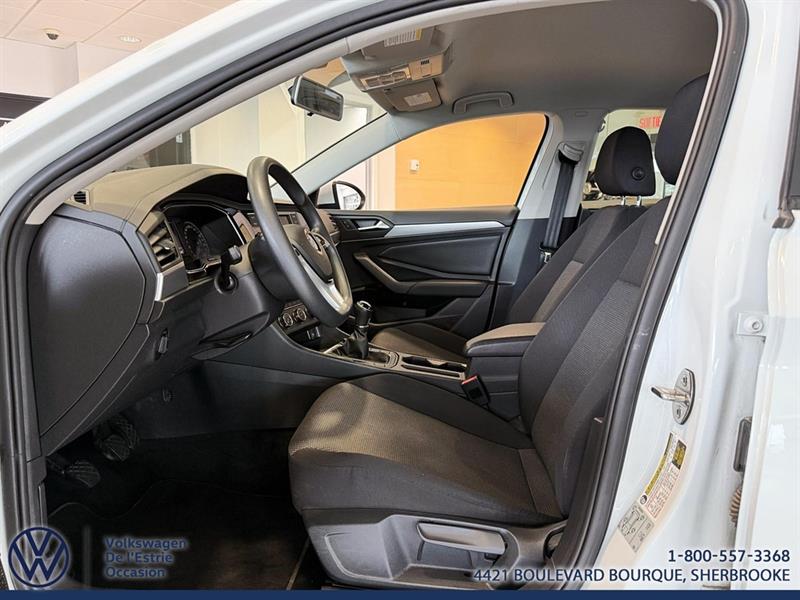 volkswagen Jetta 2019 - 8