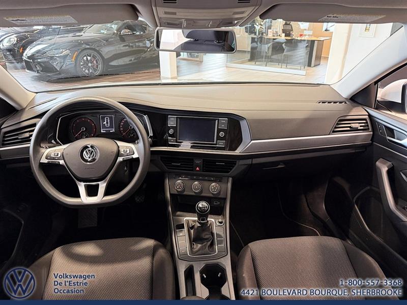 volkswagen Jetta 2019 - 10