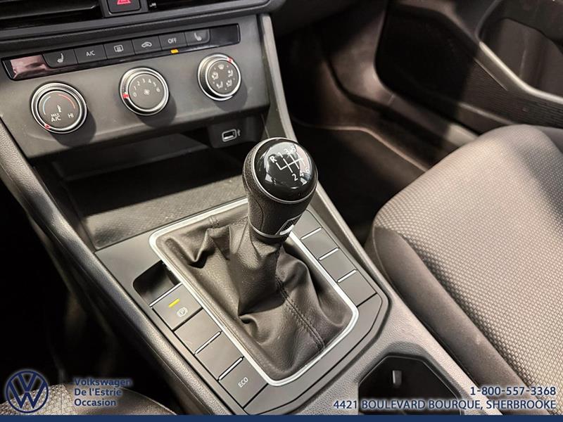 volkswagen Jetta 2019 - 17