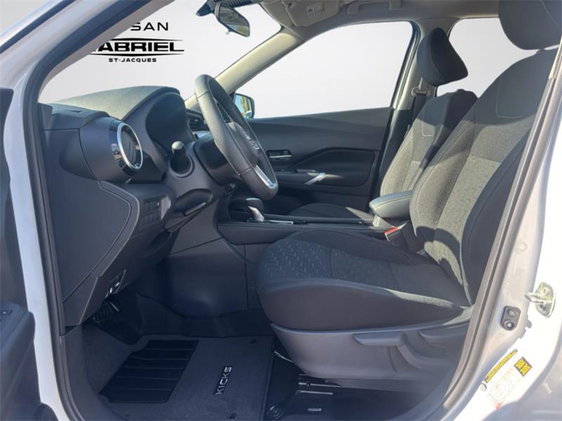 nissan Kicks 2023 - 10