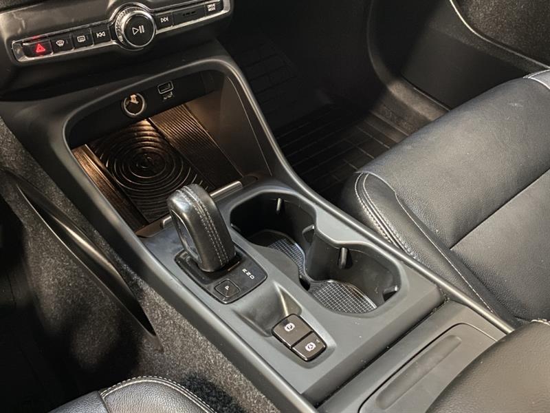 volvo XC40 2019 - 28