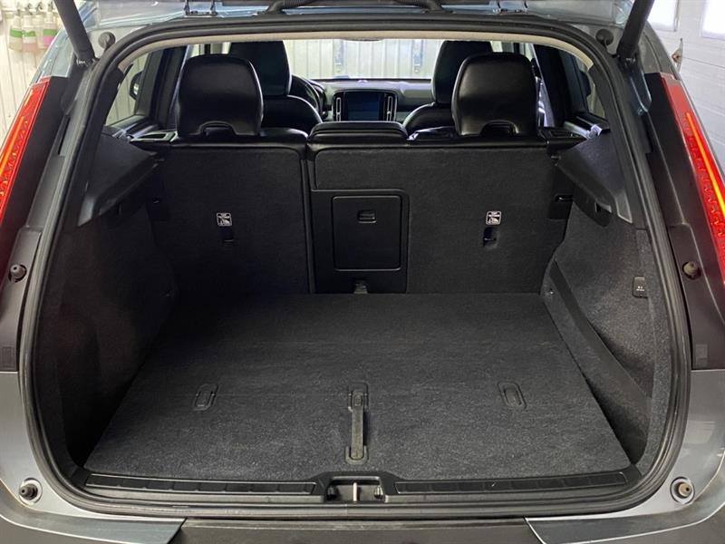 volvo XC40 2019 - 32