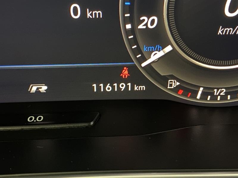 volkswagen Golf R 2019 - 25