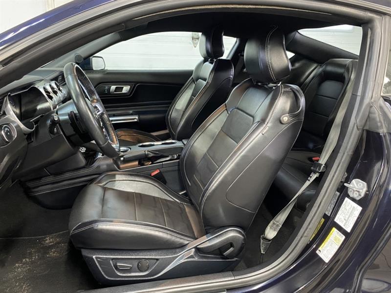 ford Mustang 2021 - 15