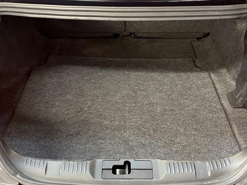 ford Mustang 2021 - 32