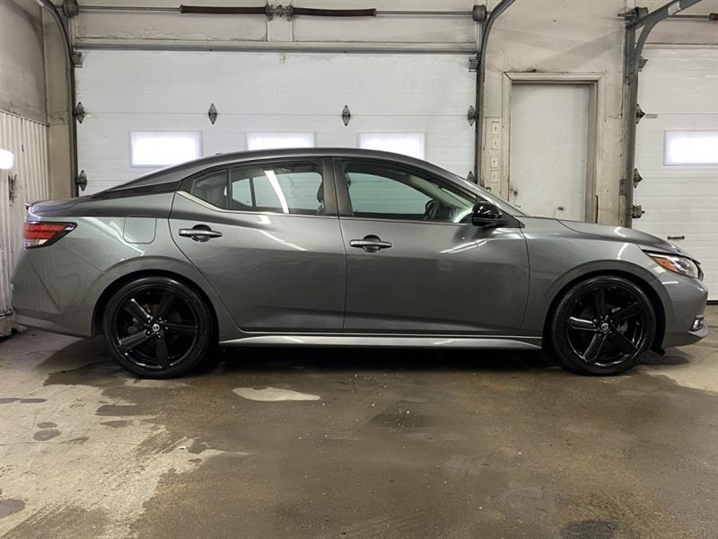 nissan Sentra 2021 - 9