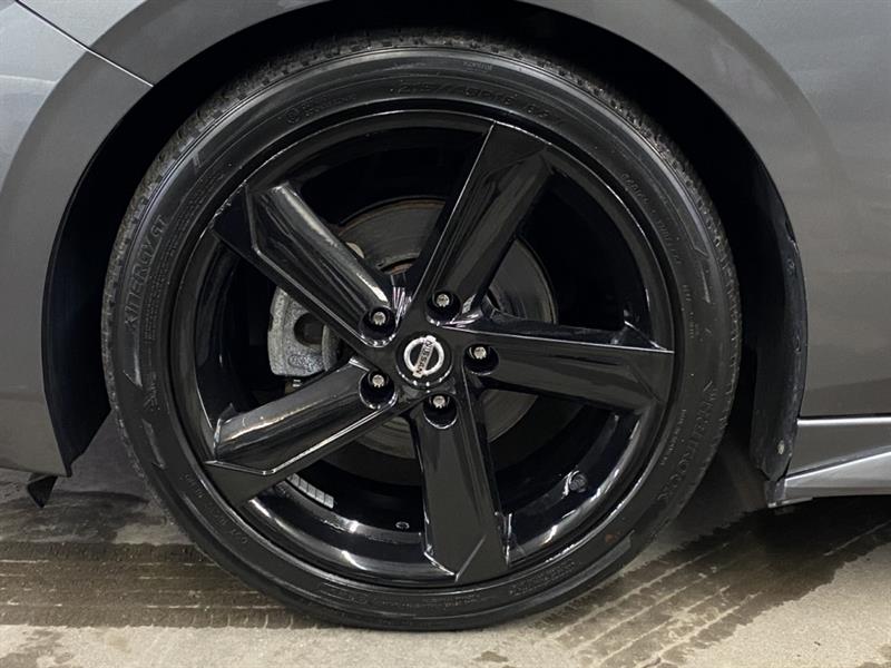 nissan Sentra 2021 - 12