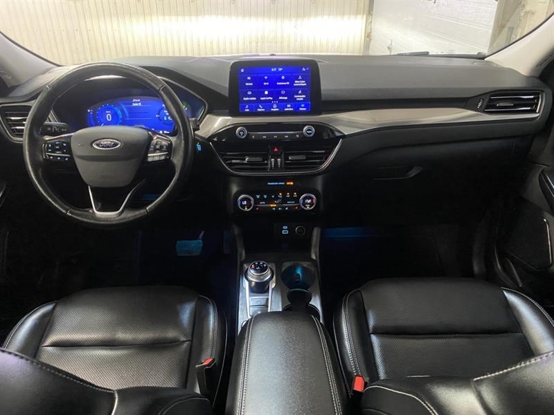 ford Escape 2021 - 21