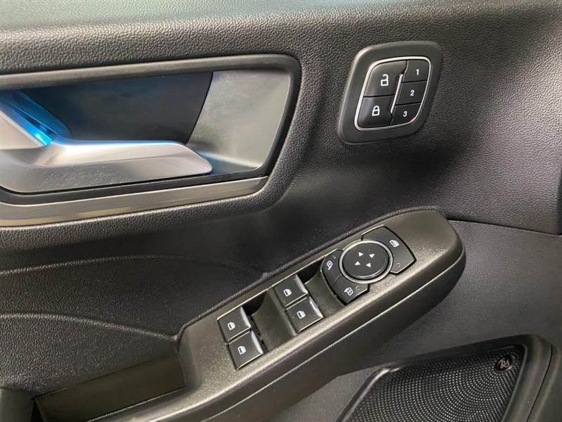 ford Escape 2021 - 32