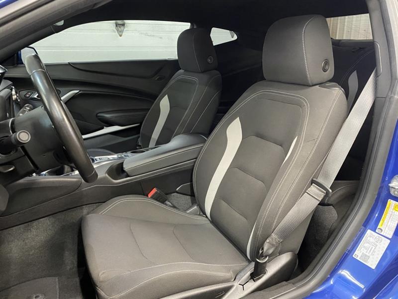 chevrolet Camaro 2019 - 15