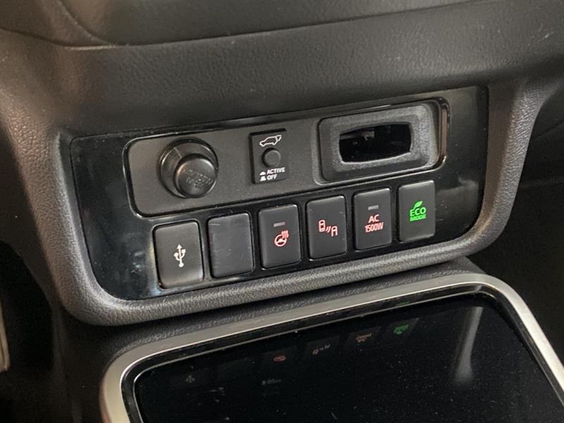 mitsubishi Outlander rechargeable 2022 - 30