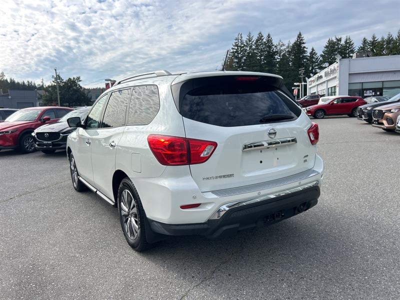 nissan Pathfinder 2018 - 3