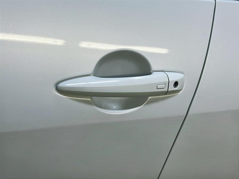 nissan Sentra 2021 - 24