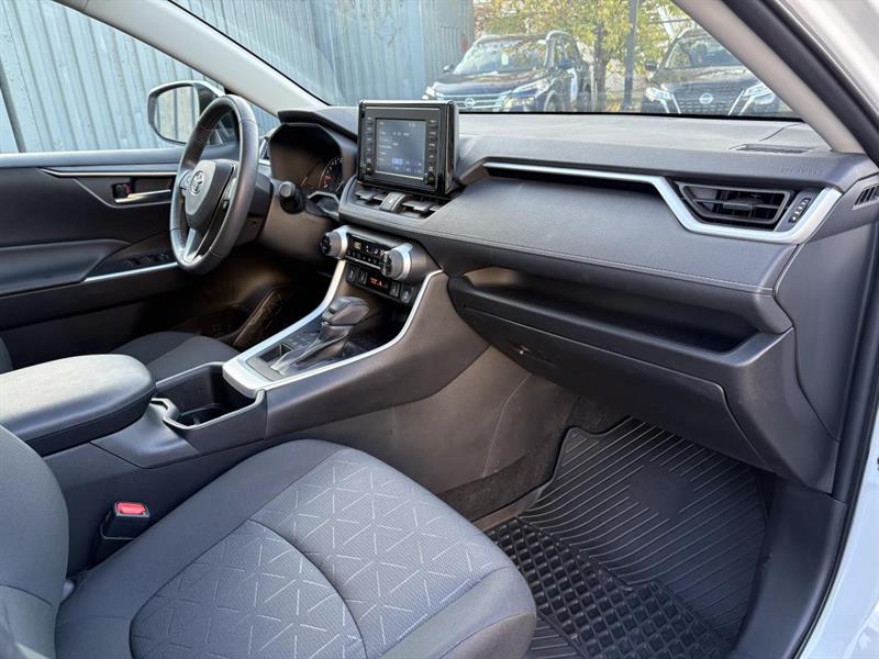 toyota RAV4 2022 - 38