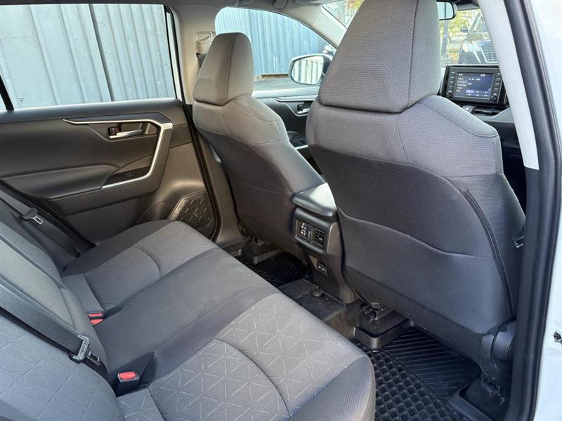 toyota RAV4 2022 - 40